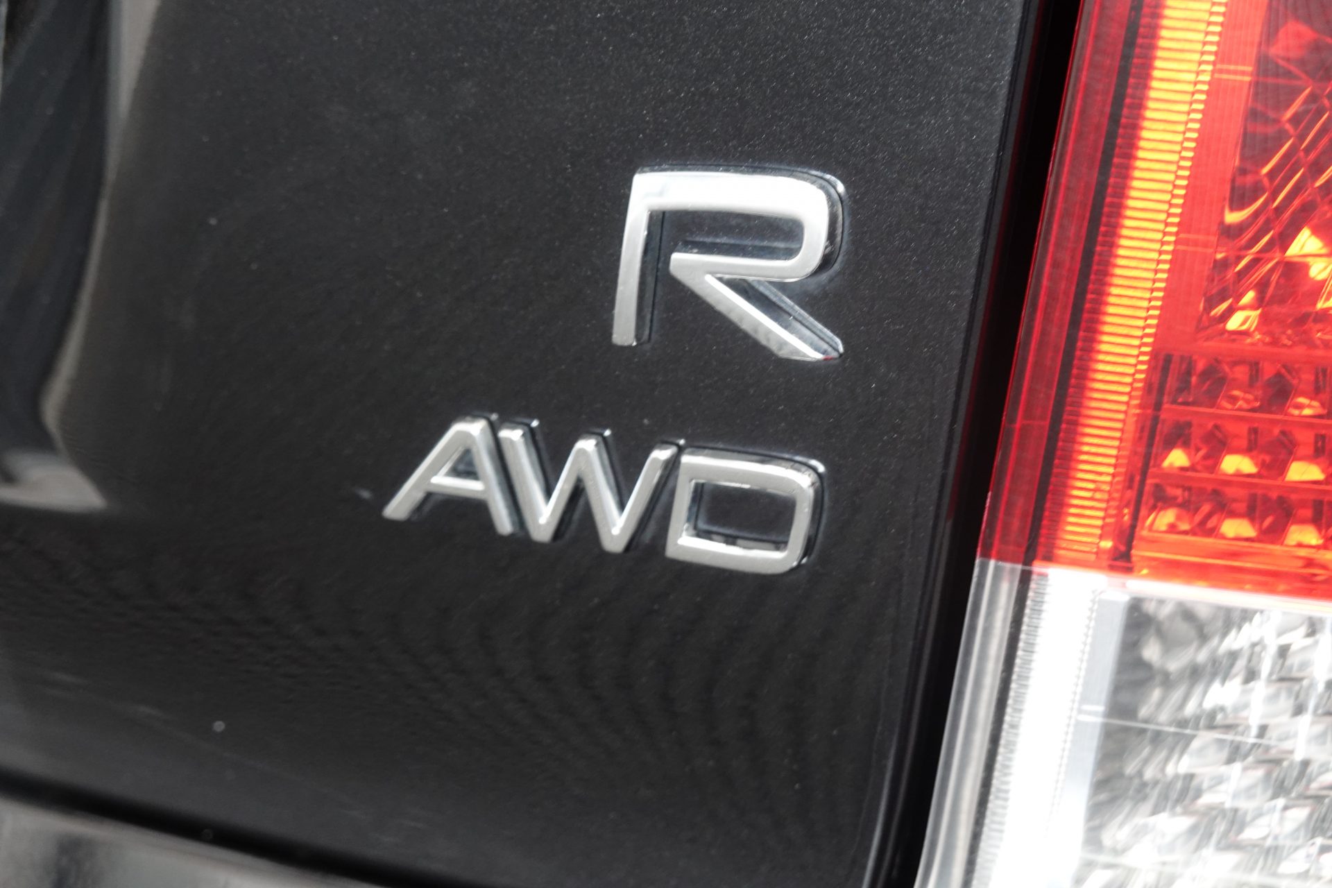 Volvo S60 R AWD manual