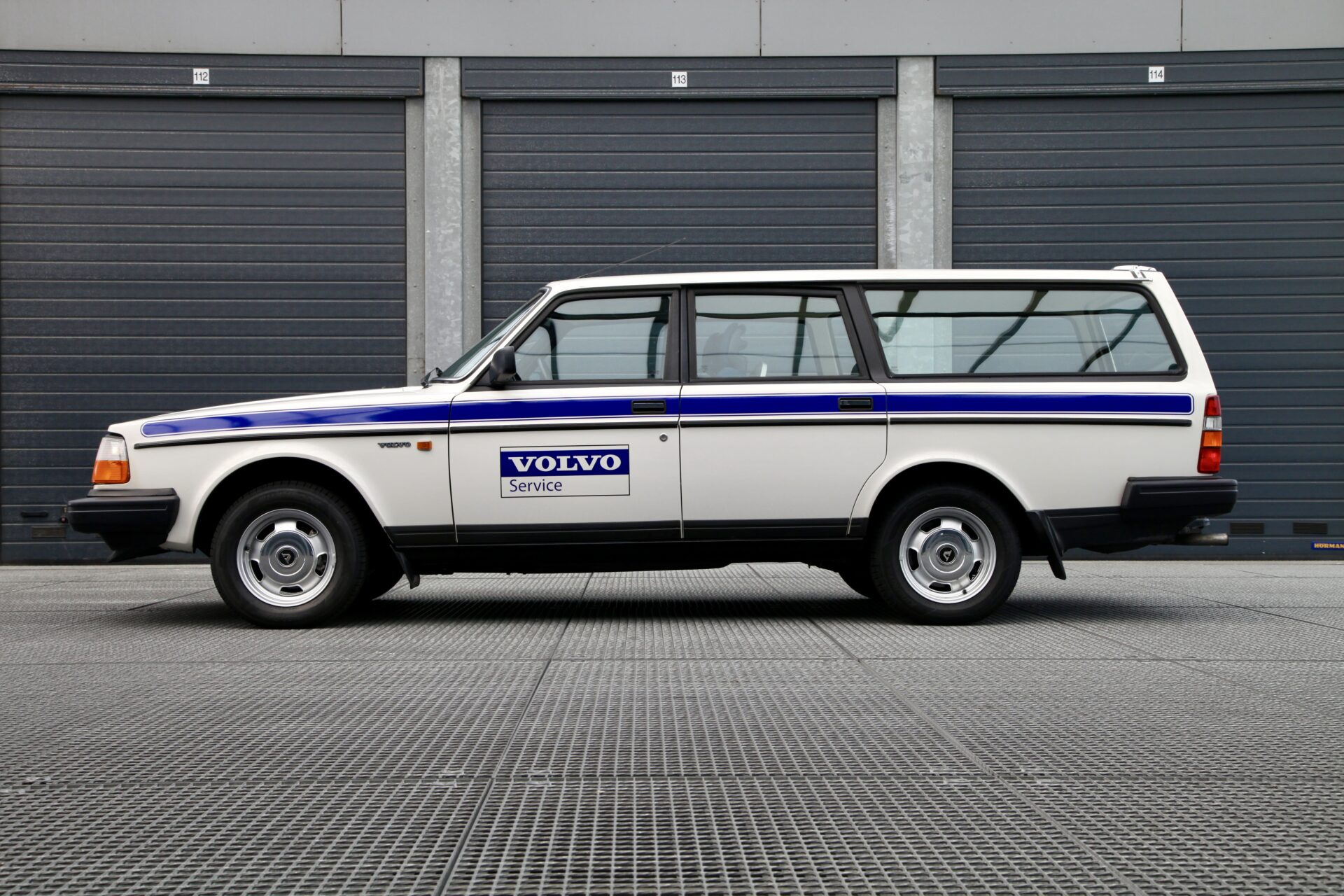 Volvo 240 VAN servicewagen