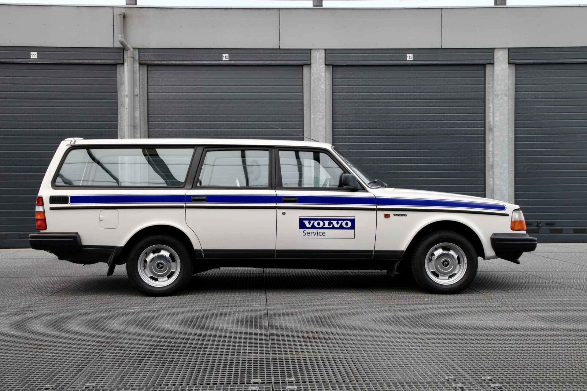 Volvo 240 VAN servicewagen